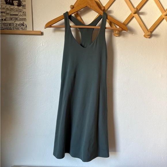 girlfriend collective Dresses & Skirts - Girlfriend Collective Lola V-Nack dress